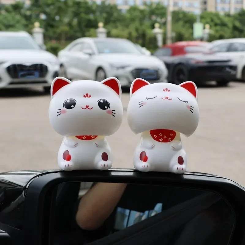 Solar Lucky Cat Car Ornaments Car Dashboard Center Console Cute Fortune Cat Nodding Ornament Car Interior Decoration Accessories