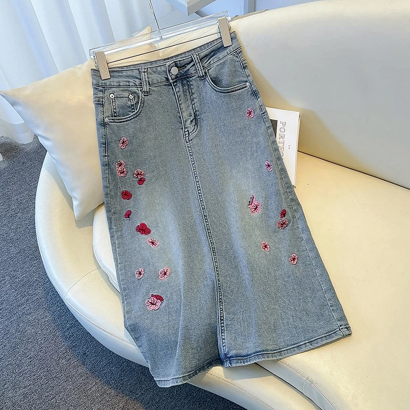 

Джинсовая юбка миди Ele с вышивкой, завышенной талией, А-силуэтом, разрезом и эффектом утяжки, женская модная повседневная юбка на лето 2024