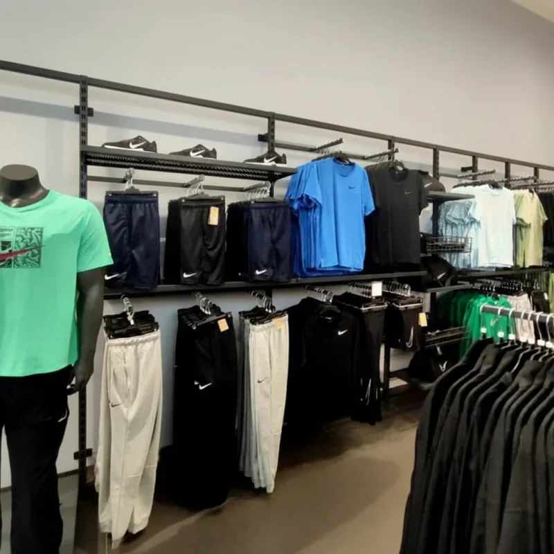 

Customize.Black Clothing Display Metal Display Stand Clothing Shoe Store Shelving