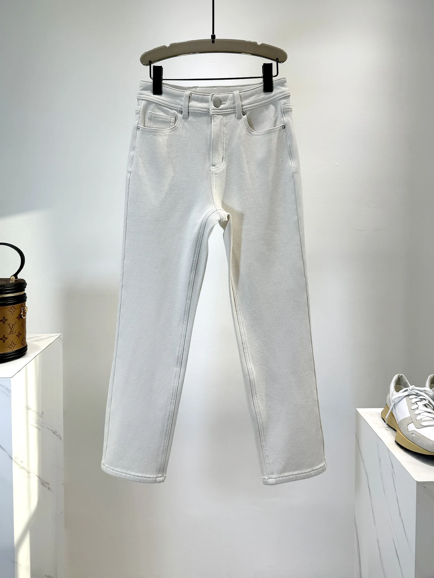 

Осенне-зимние джинсы из мягкого лиоцелла с эффектом утягивания, с высокой талией, на молнии, повседневные, прямые, женские, модные