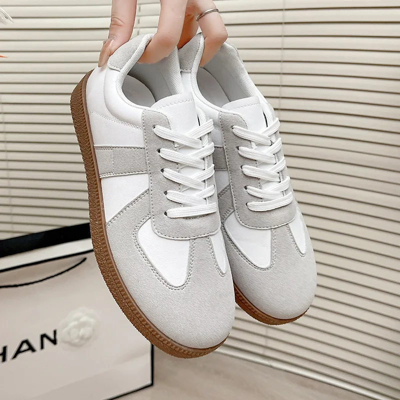 Neue Frühling-Herbst Damen Low-Top Sneaker mit Weicher Sohle, Atmungsaktive Wildleder Weiße Schuhe, Mädchen und Damen Pendler-Freizeitschuhe