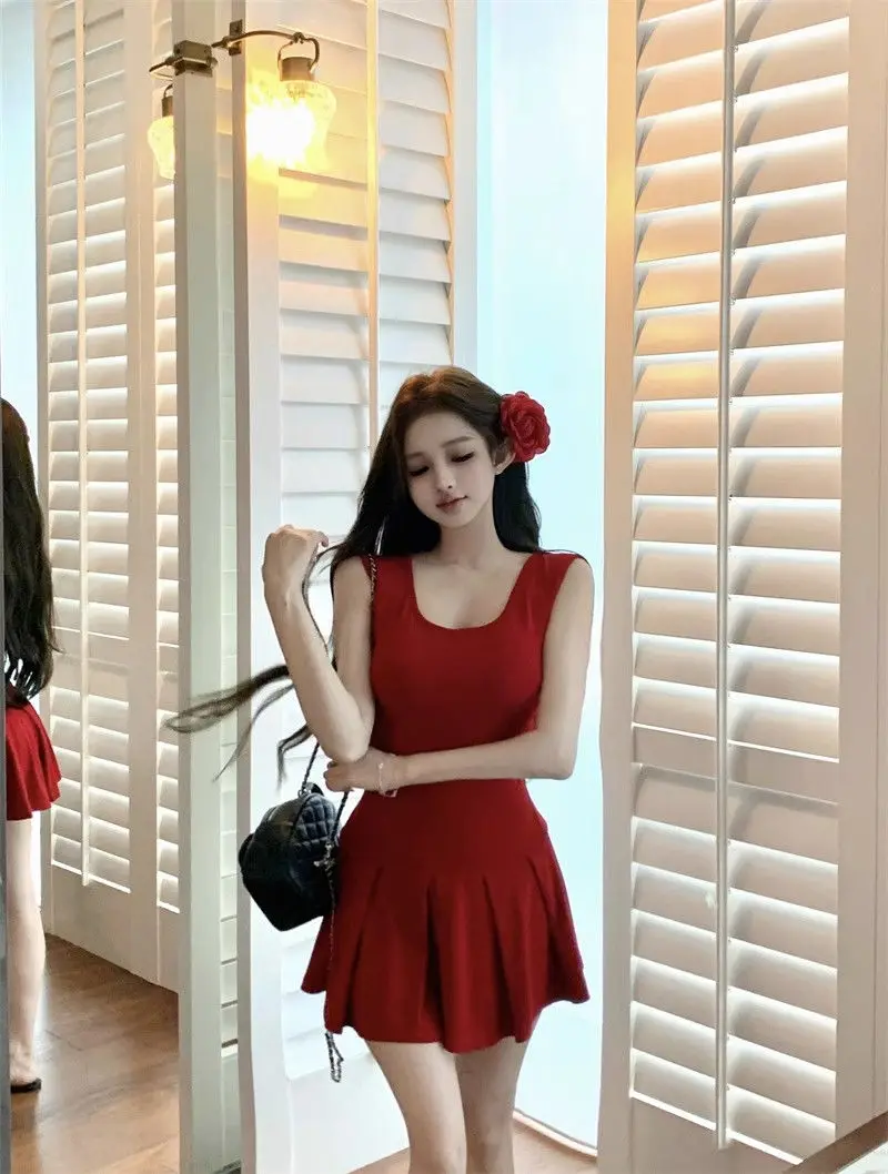 Robes sans manches pour femmes, bleu, printemps, Satin, encolure carrée, brodé, plissé, couches, Style français, pique-nique, doux, Unique, fluide