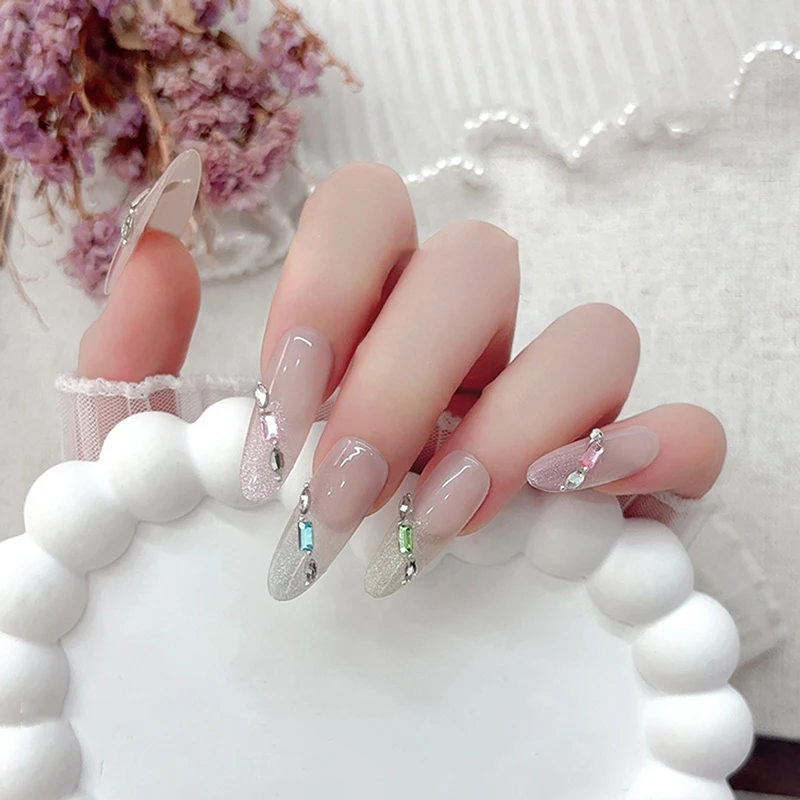 Strass en cristal pour ongles, breloques plates, pierres de luxe 3D pour nail art, décoration scintillante