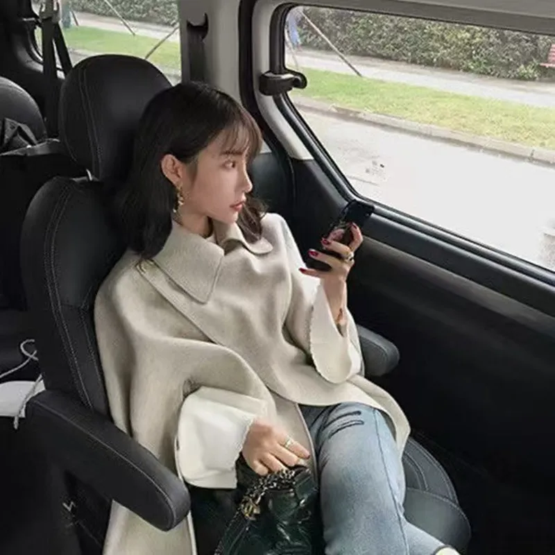 

Fashionable Woolen Short Poncho Coat for Women Lapel Solid Color Cashmere Short Ponchos Casacos Feminino Womens Clothing