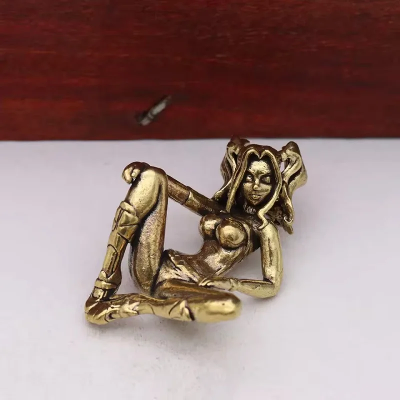 

Brass Ponytail Beauty Girl Figurines Miniatures Desktop Ornaments Retro Metal Characters Model Crafts Home Decorations Accessory