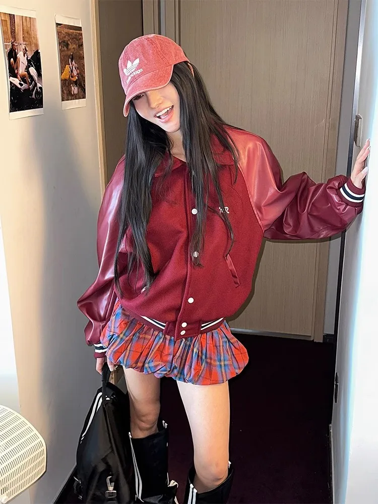 레트로 아메리칸 울 패치워크 PU 가죽 자켓 여성용 자수 스트리트 스타일 와인 레드 야구 코트 트렌디 아우터웨어