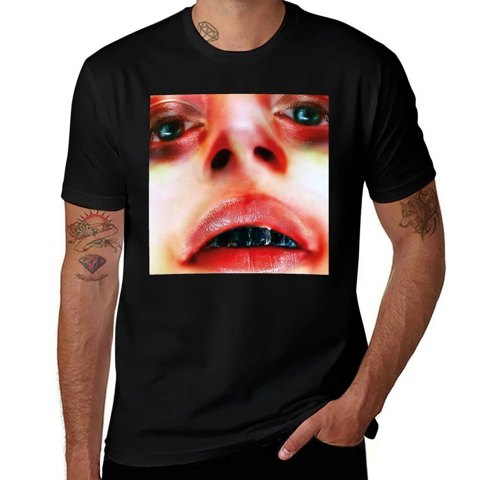 

Arca T-Shirt man t shirt graphic funny t shirts dark humor T-Shirt