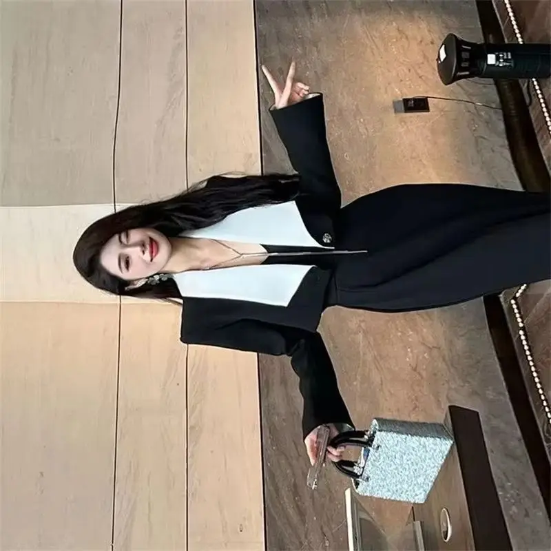 

Новое женское пальто, женская куртка, весенний Джокер, модный контрастный короткий костюм с длинными рукавами, усовершенствованный дизайн и свободное пальто на одной пуговице