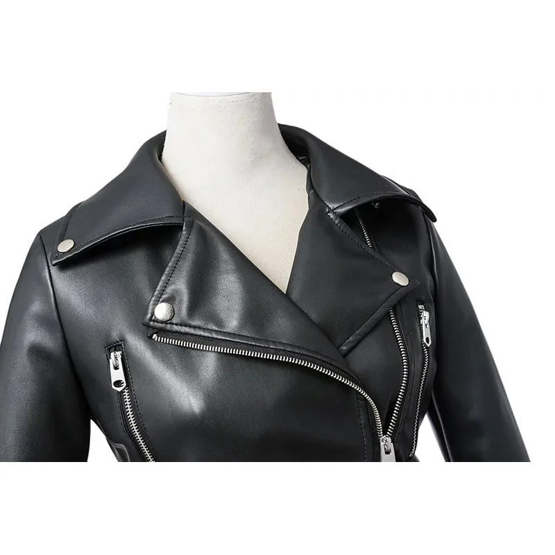 Cappotto da coppia con risvolto con cerniera diagonale da moto con cintura Slim fit in pelle Pu corta da donna