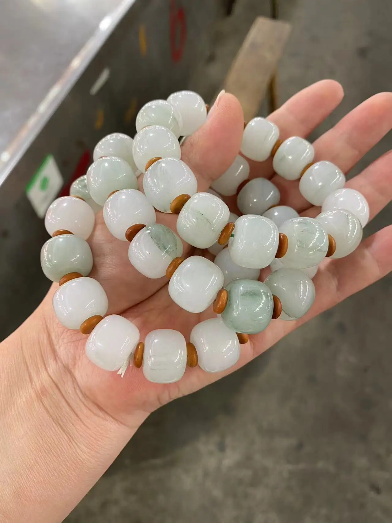 Boutique Jewelry true Jade Handwork Bracelet Natural Tianshan Cui Abacus type Hand String High Precious Bangle Handring