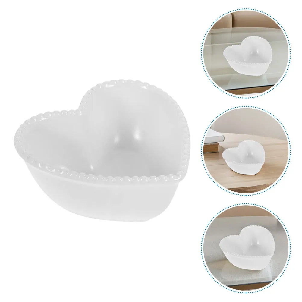 

2Pcs Heart Shaped Porcelain Plates Pure White Nordic Style for Breakfast Dessert Snacks Cute Romantic Atmosphere