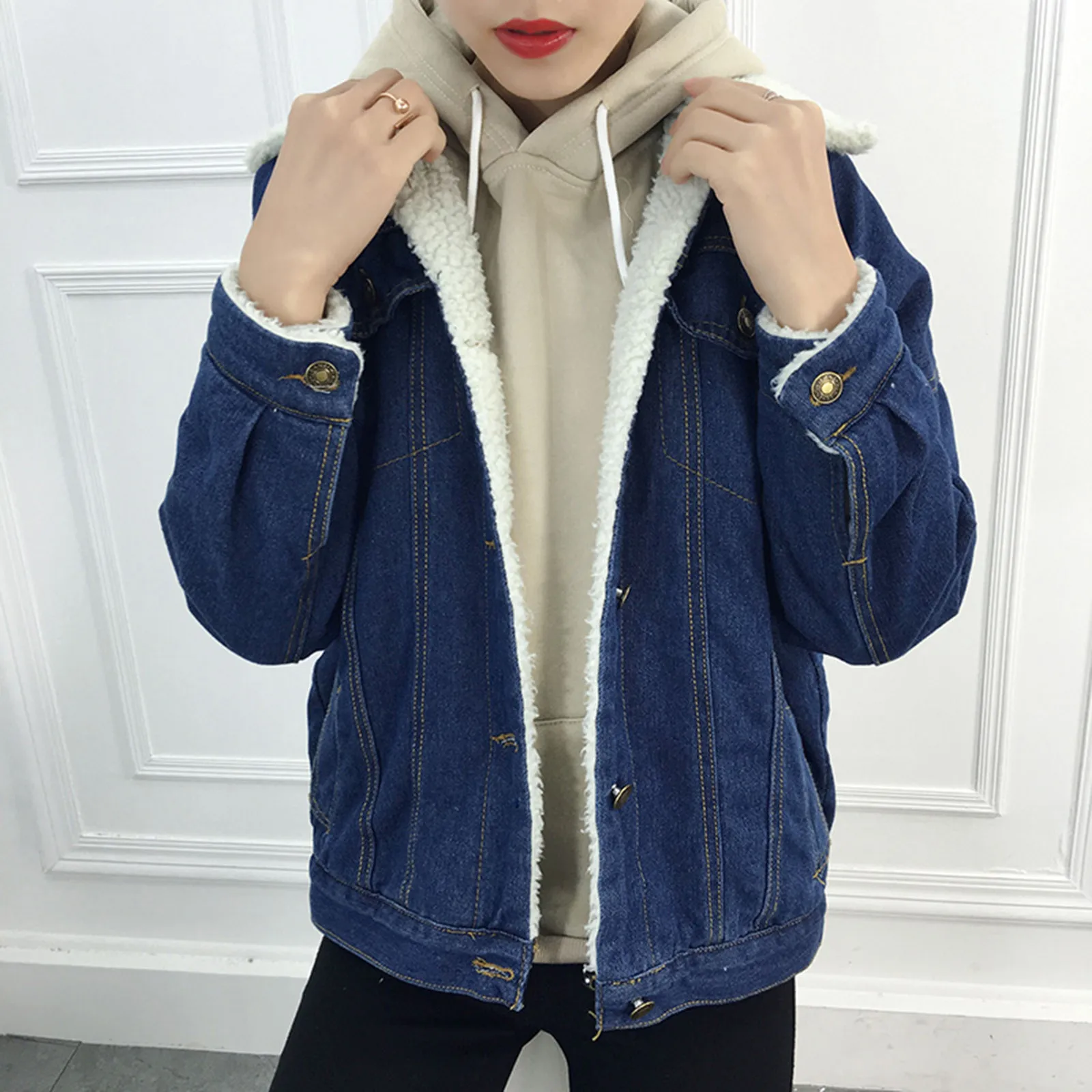 

New Autumn Winter Warm Lambs Wool Thicken Denim Jacket 2023 Korean New All Match Short Jean Coats Female Casual Outerwear Y2k