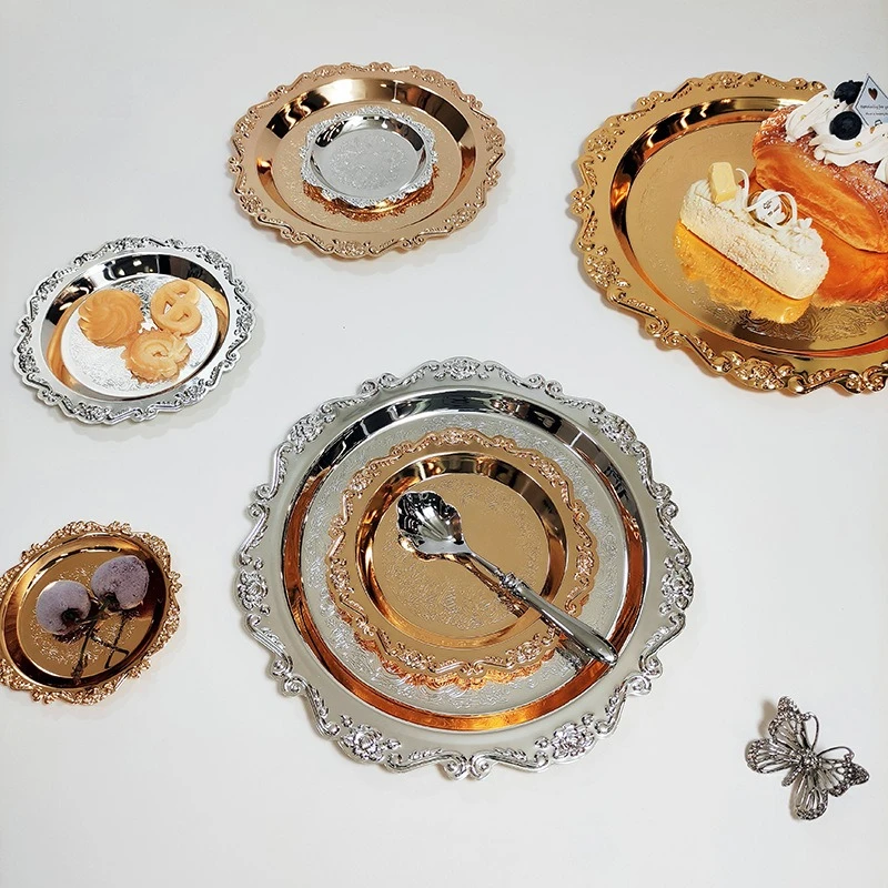 European light luxury metal coaster, vintage ins mini jewelry, cupcake plate, wrought iron afternoon tea photo props