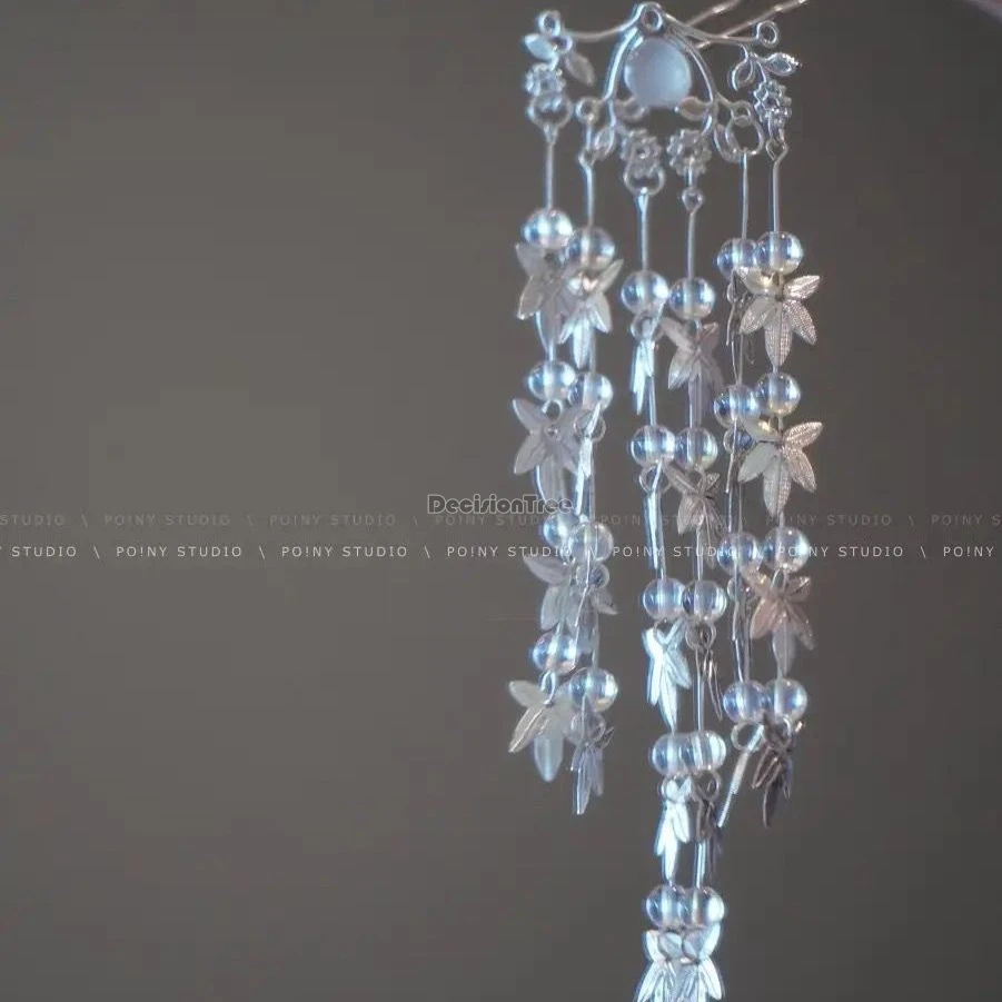 Épingle à cheveux rétro chinoise à motif de feuille d'érable pour femme, épingle à cheveux à longue frange, style ancien, accessoires Hanfu féeriques, 2025
