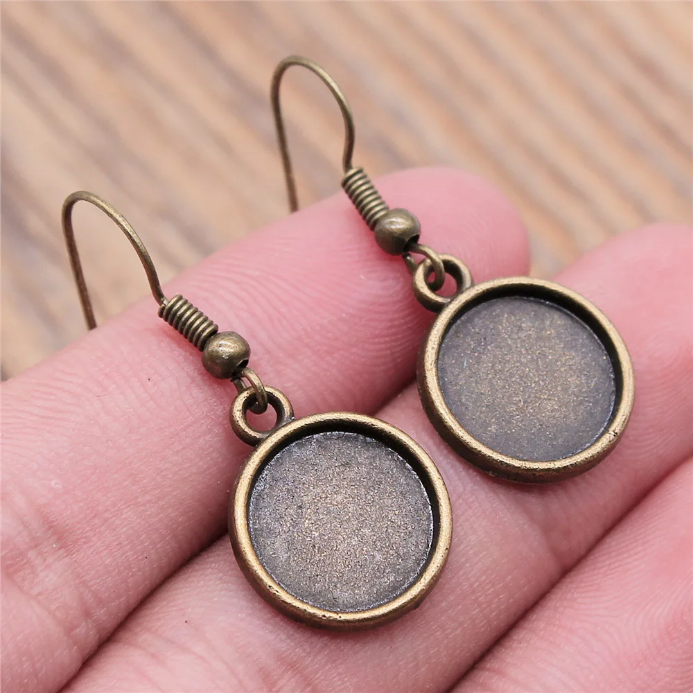 Fashion Handmade Antique Bronze Color 12mm Inner Size Round Classic Style One Sided Cameo Cabochon Pendant Earrings Findings