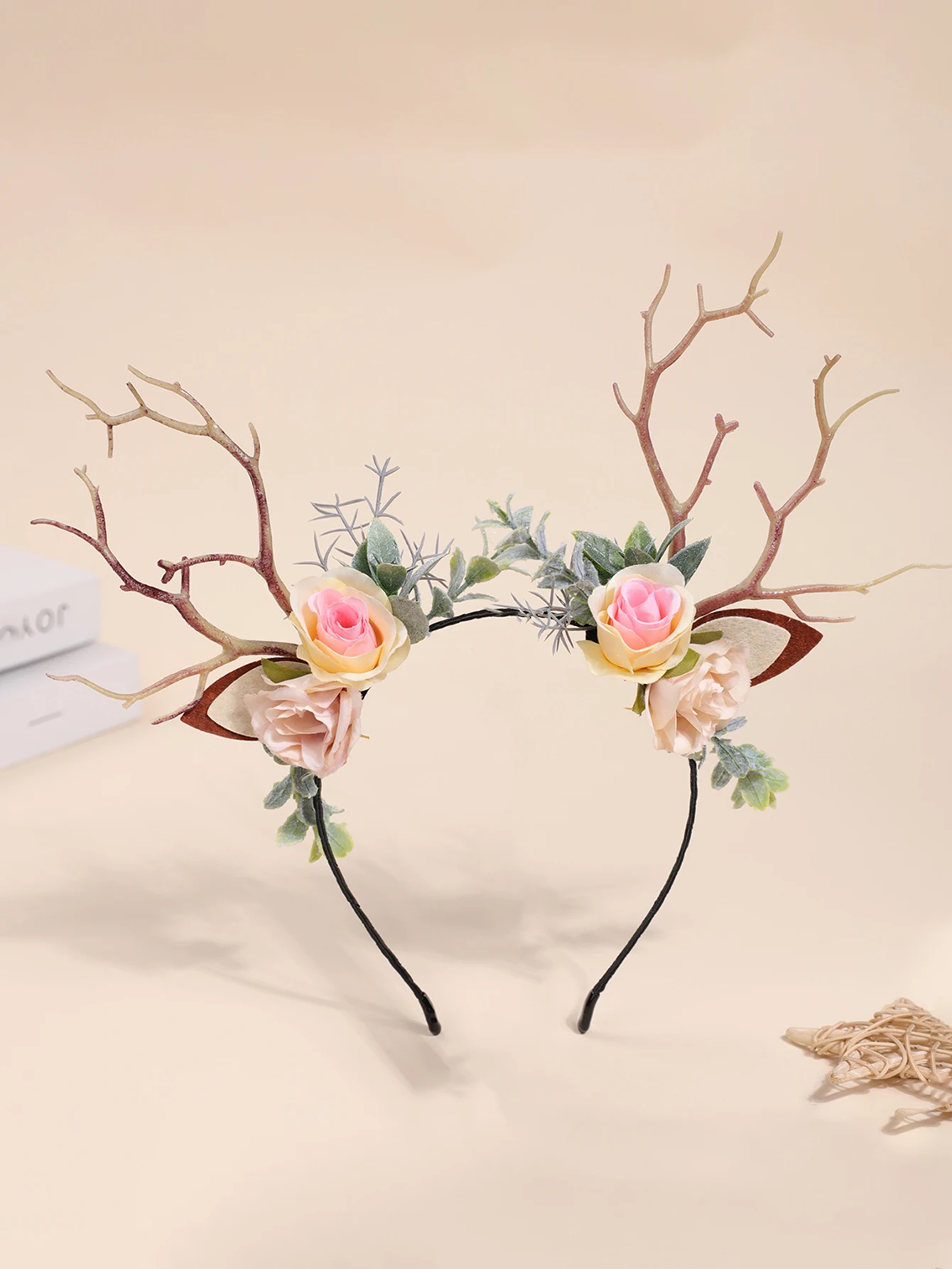 Haarband mit synthetischen Geweihblumen im Wald-Stil, Feenhaarband mit Baumspitzen, Cosplay-Kopfbedeckung für Weihnachten und Halloween, Foto- und Videodrehszenen – Detail 11