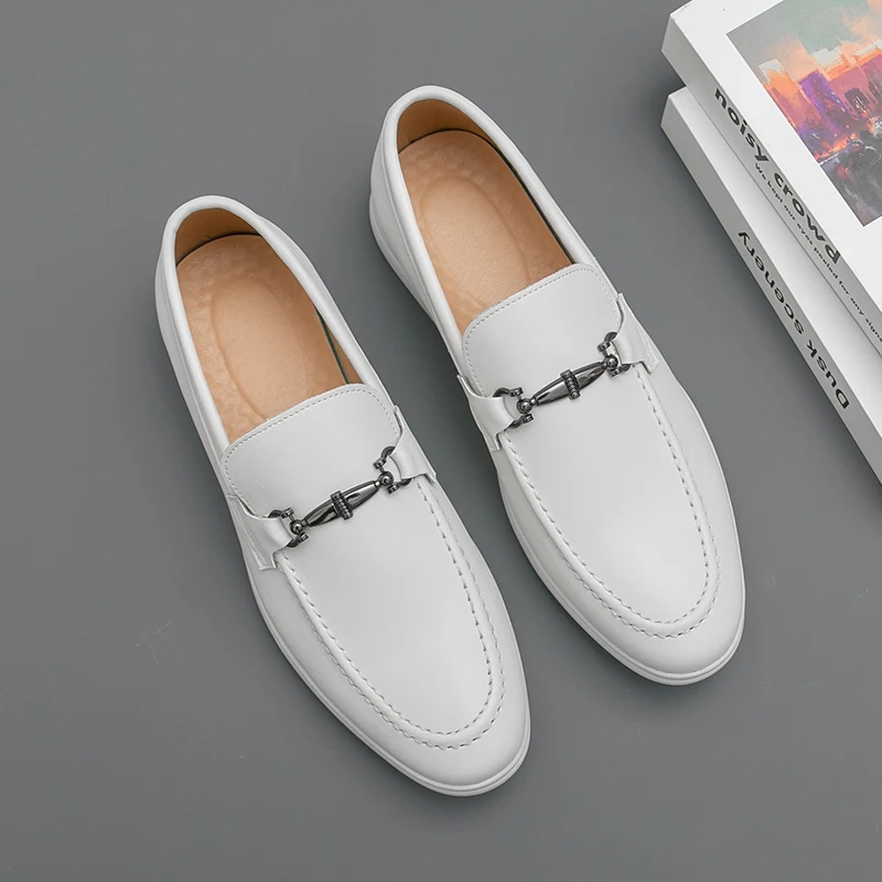 2026 Spring Fashion New Men's Cowhide Set Foot Bean Shoes High Quality Men's Comfortable and Casual Non Slip Small Leather Shoes