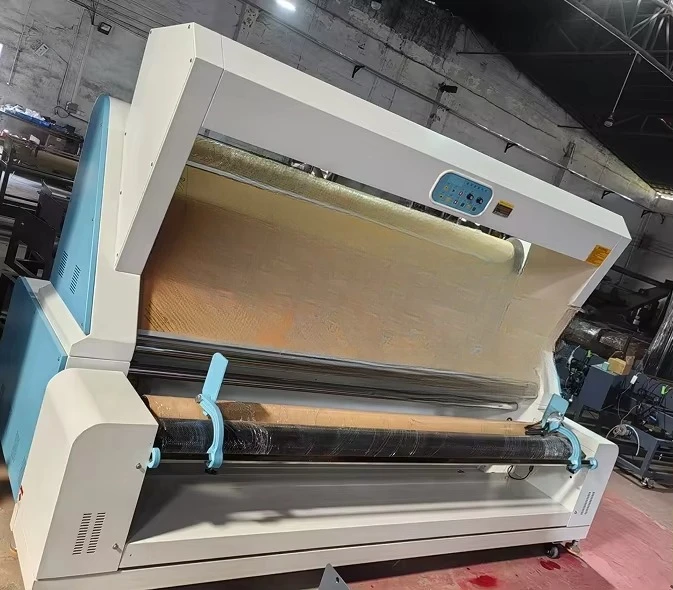 Máquina automática de inspeção de tecidos