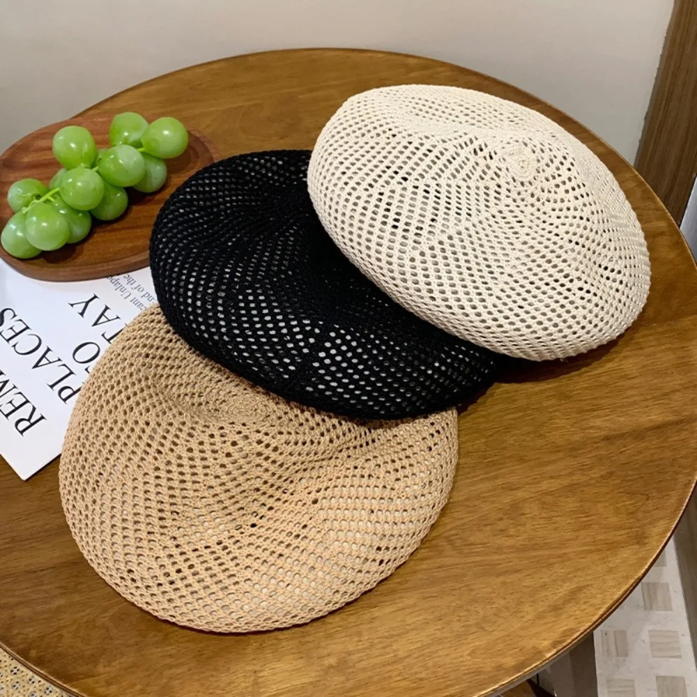 Neue Anti-UV Stroh-Malermütze, hohle Freizeit-Baskenmütze im französischen Stil, Sonnenschutzhut für den Sommer