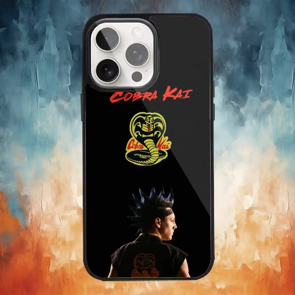 Custodia per telefono C-Cobras Hawk K-Kais per iPhone17,16,15,14,13,12,11 Plus,Pro Max Ricarica wireless magnetica Magsafe