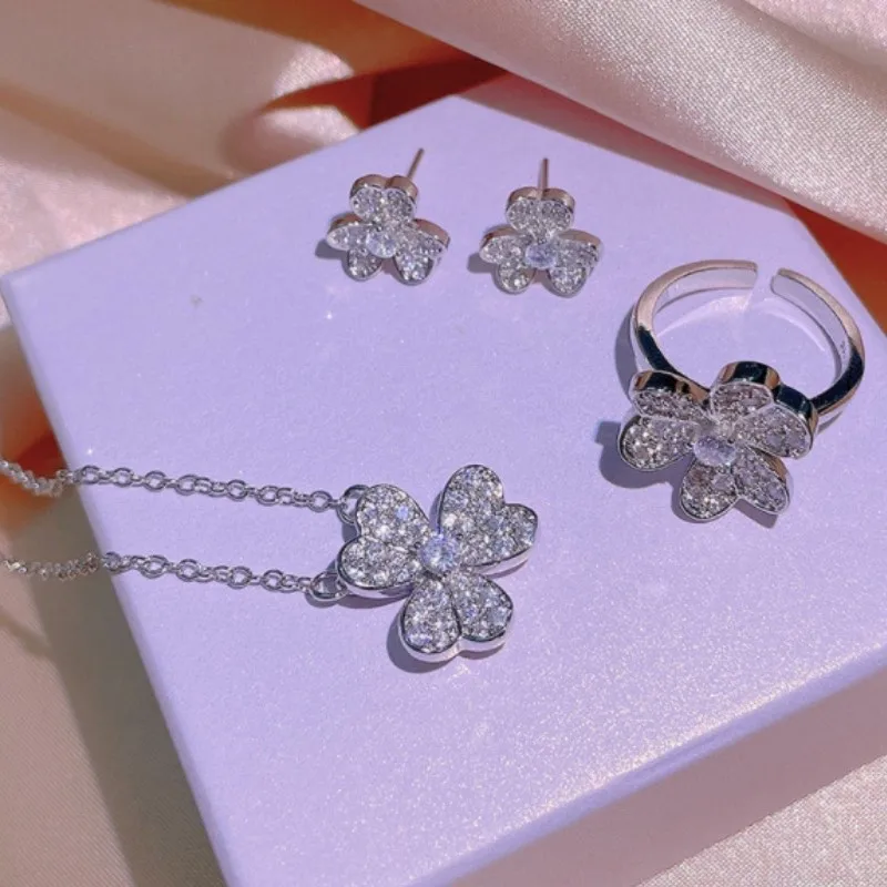 ANENJERY 3pcs/Set Sparkling Zircon Three Leaf Flowers Necklace+Earrings+Ring Jewelry Sets For Women New Design Luxury Jewelry