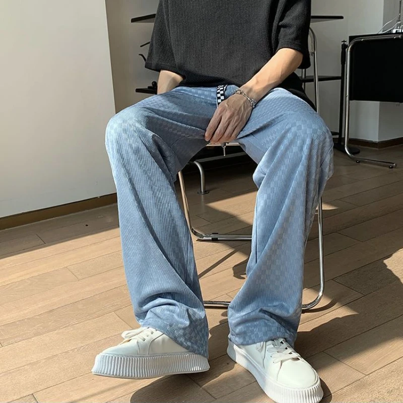 Тонкие летние клетчатые свободные повседневные прямые брюки из ледяного шелка, мужские мешковатые брюки, распродажа, классические новые уличные винтажные брюки для мужчин