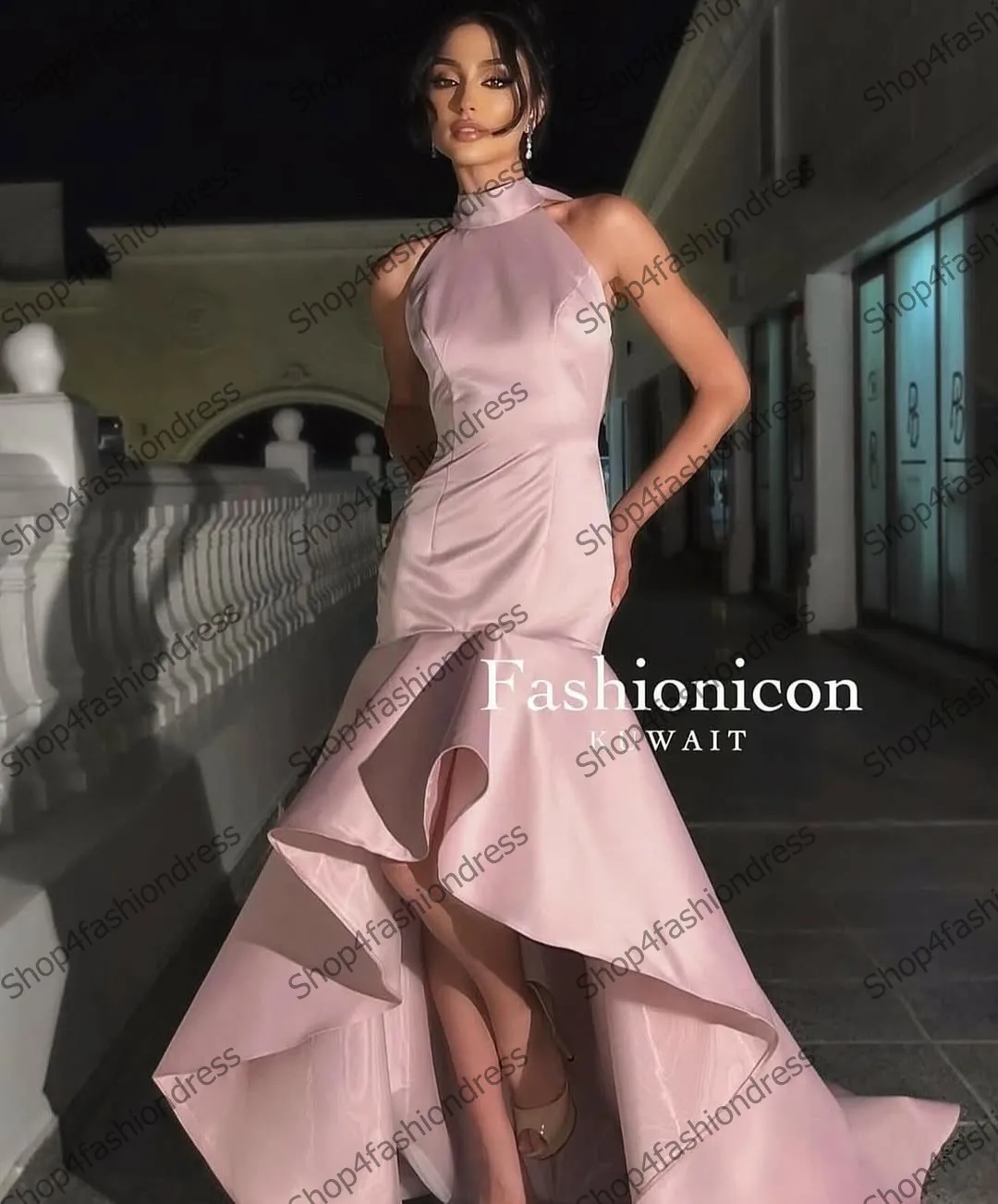 Bright ซาติน Mermaid ชุดราตรีสวยโบว์กลับ Ruffles ยาวอย่างเป็นทางการชุดแขนกุด Hi ต่ํา Taffeta ประกวดพรหม Gowns