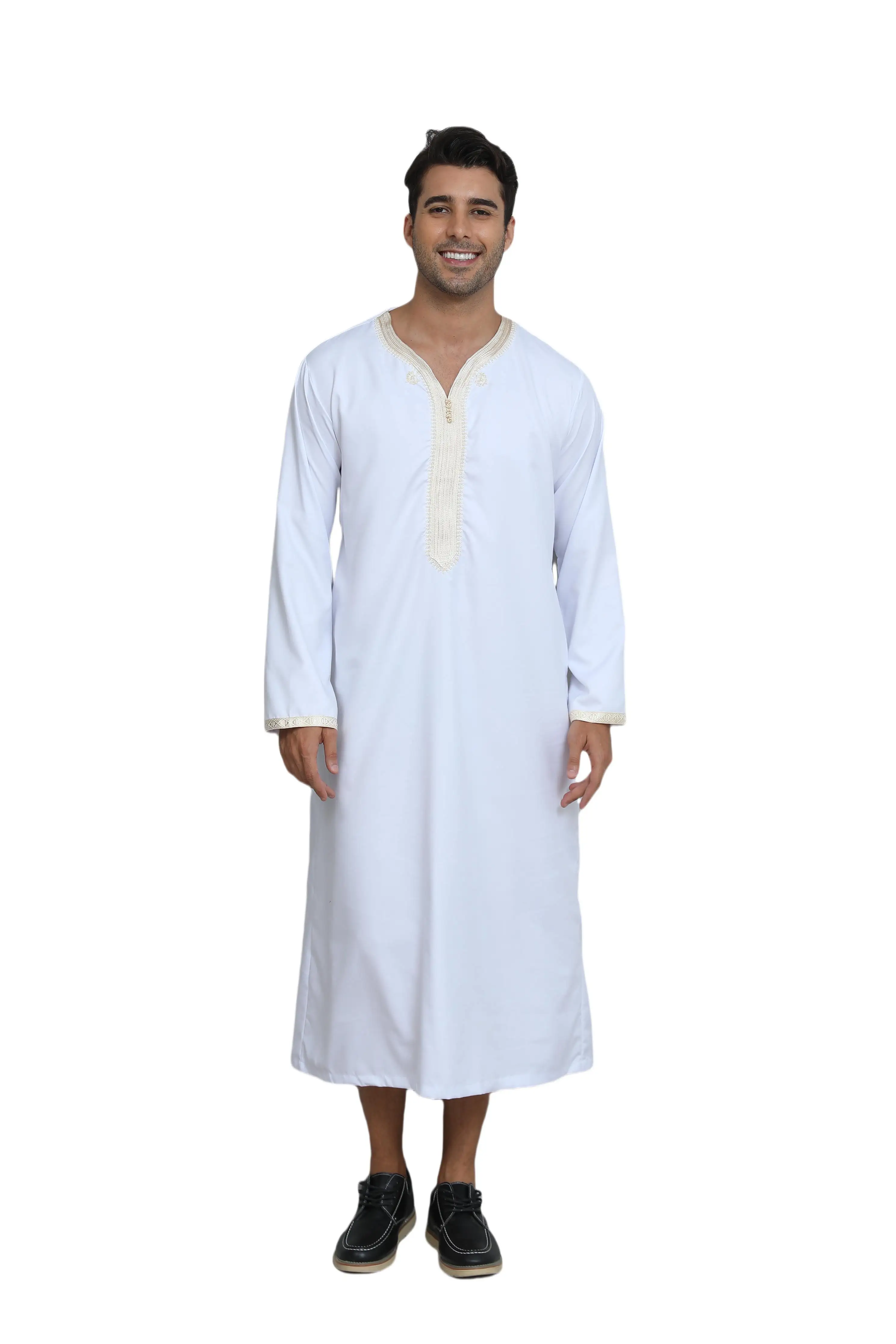 رداء مطرز متباين Jubbah للرجال قفطان عربي ملابس رجالية إسلامية ملابس حج للرجال فستان إسلامي للرجال المملكة العربية السعودية