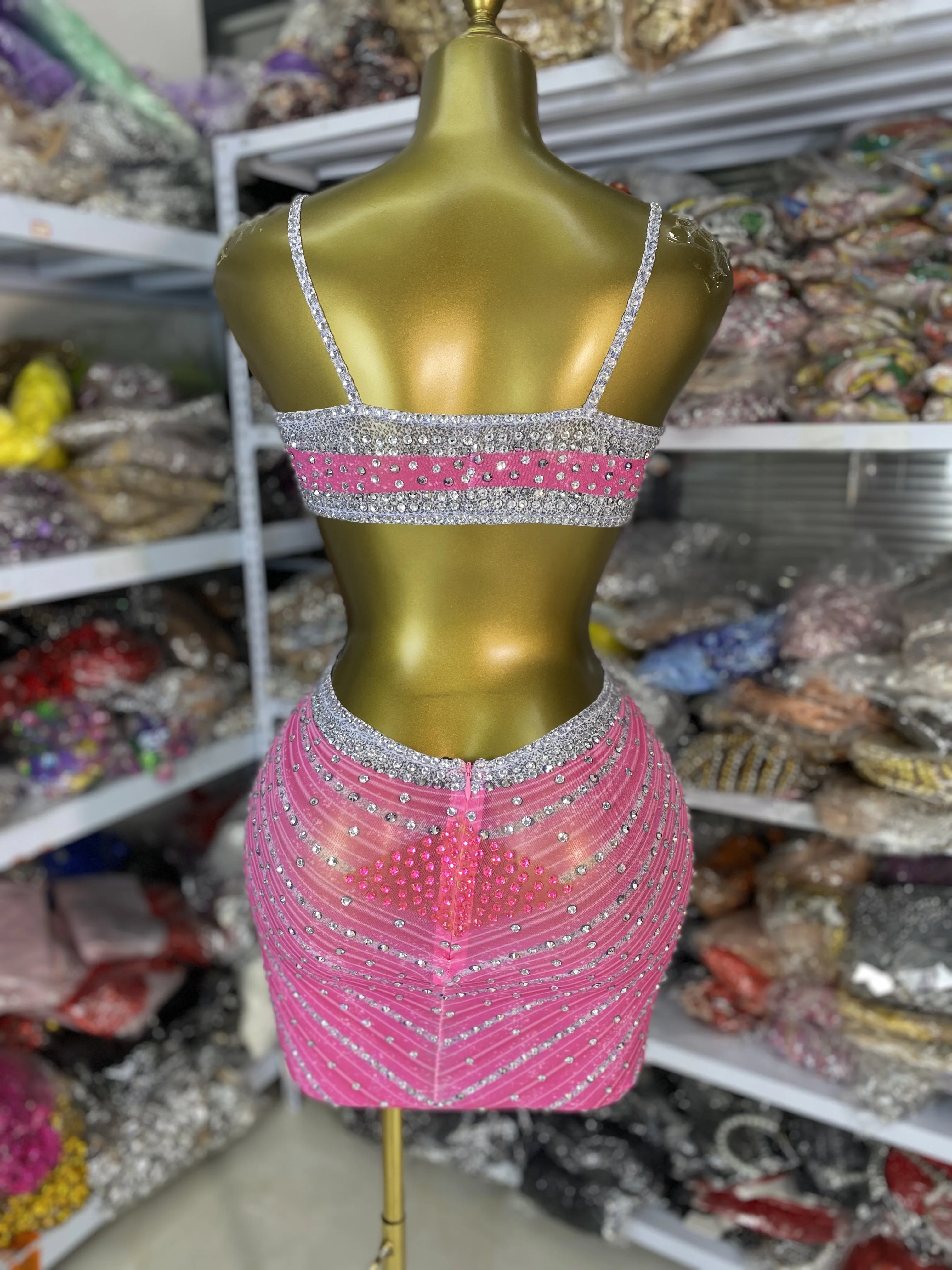 Sparkly roze strass mesh jurk girly speciale gelegenheid spaghettibandje uitgesneden backless bodycon mini sexy avondclub deel