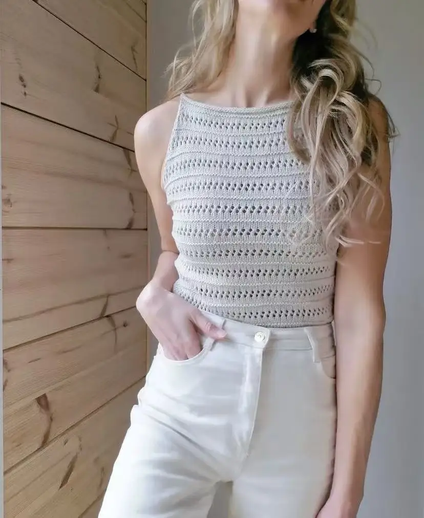 New summer hanging neck sleeveless camisole vest for women, versatile and fashionable for both exterior and interior wear