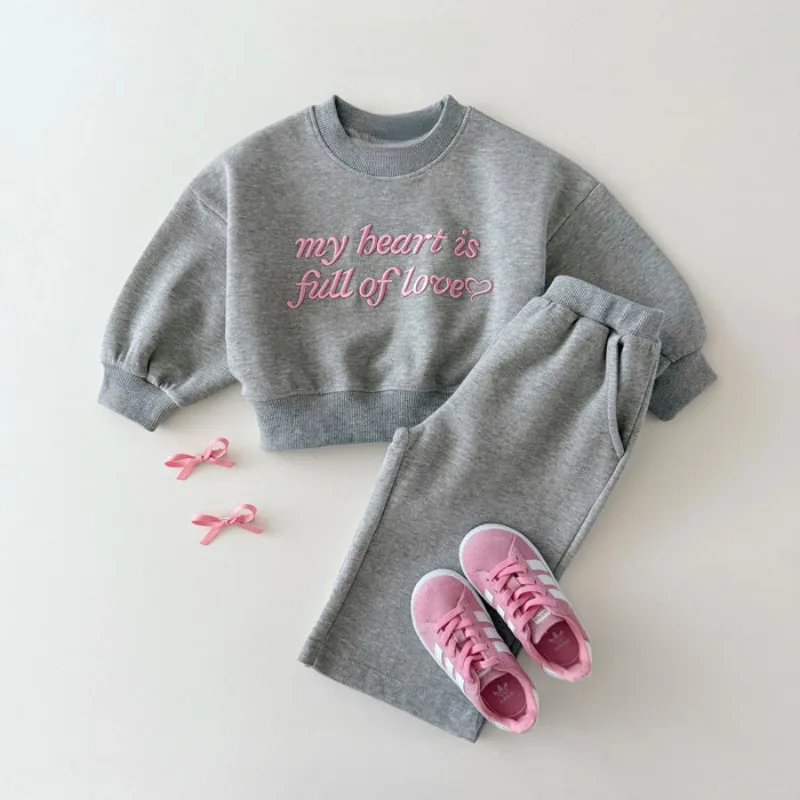 

2025 Winter New Children Long Sleeve Clothes Set Boys Girls Letter Embroidery Sweatshirt + Pants 2pcs Suit Kids Fleece Warm Set