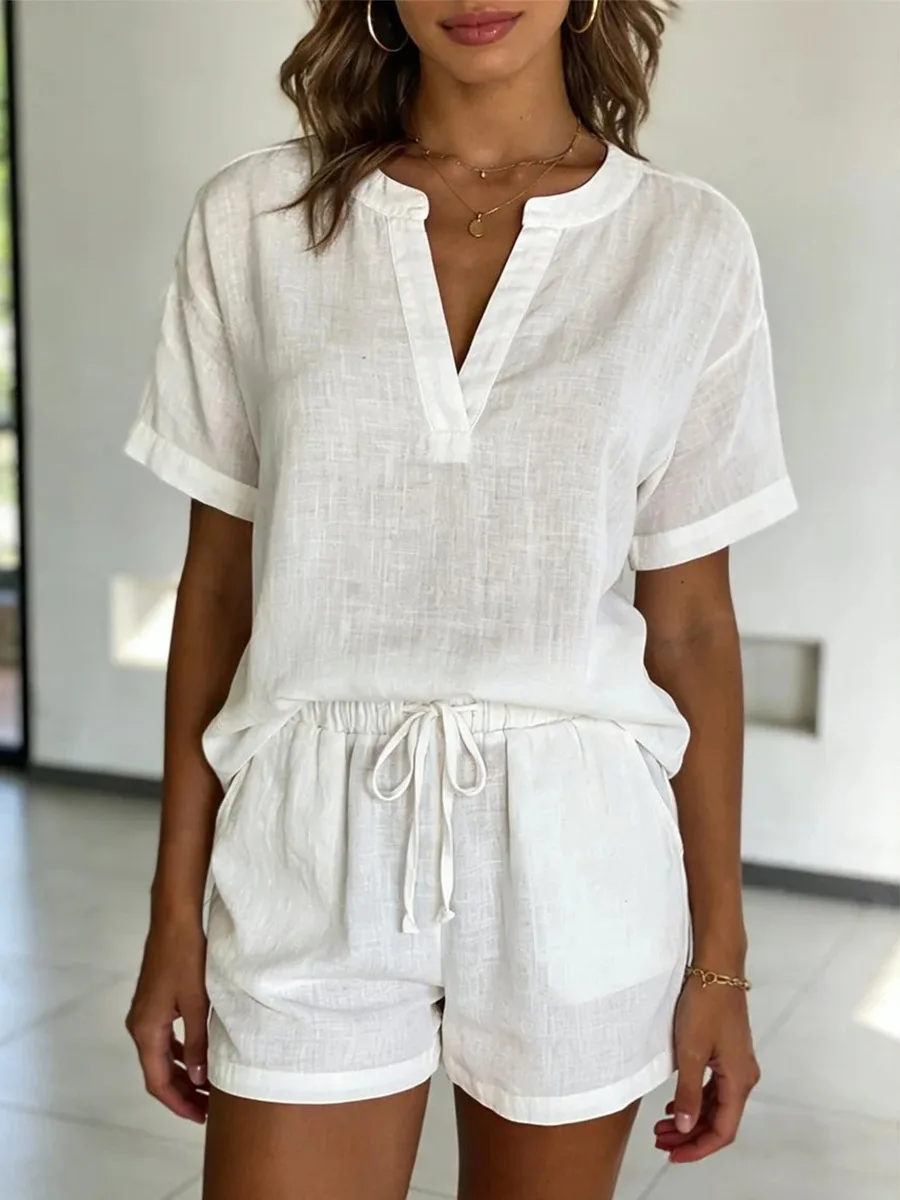 

Bornladies The 2026 Summer Casual Pure White Shorts Set Includes A Home-style V-neck Short-sleeved Drawstring Elastic Shorts