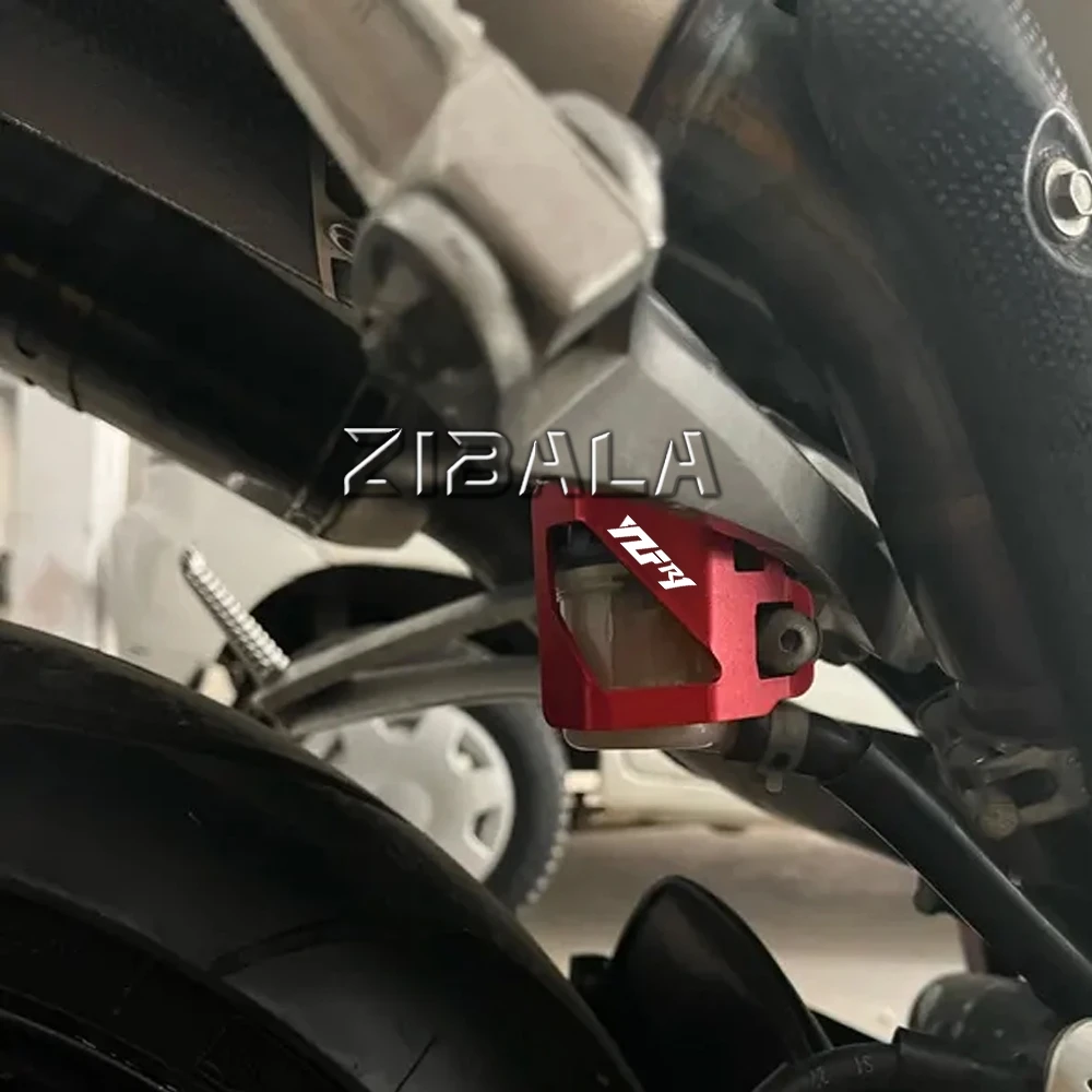 

Rear Brake Fluid Reservoir Guard Cover For Yamaha YZFR1 YZF-R1 YZF R1 2011-2023 Motorcycle yzf r1 Protector Oil Tank Protection