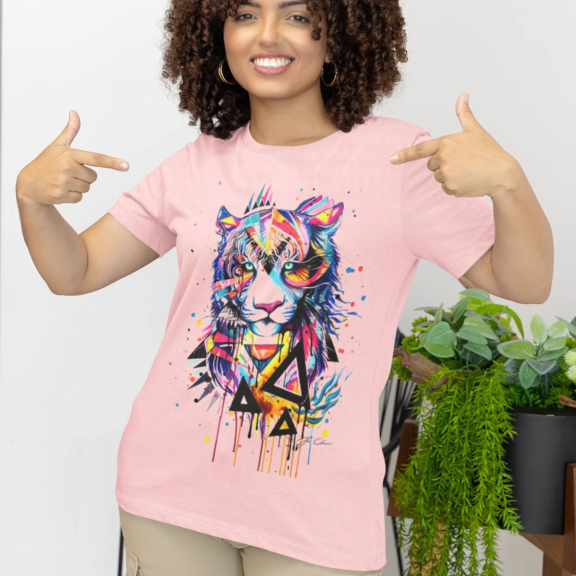 타이거 디자인 트렌디한 여성 티셔츠, 스타일리시 스트리트웨어, 완벽한 선물!