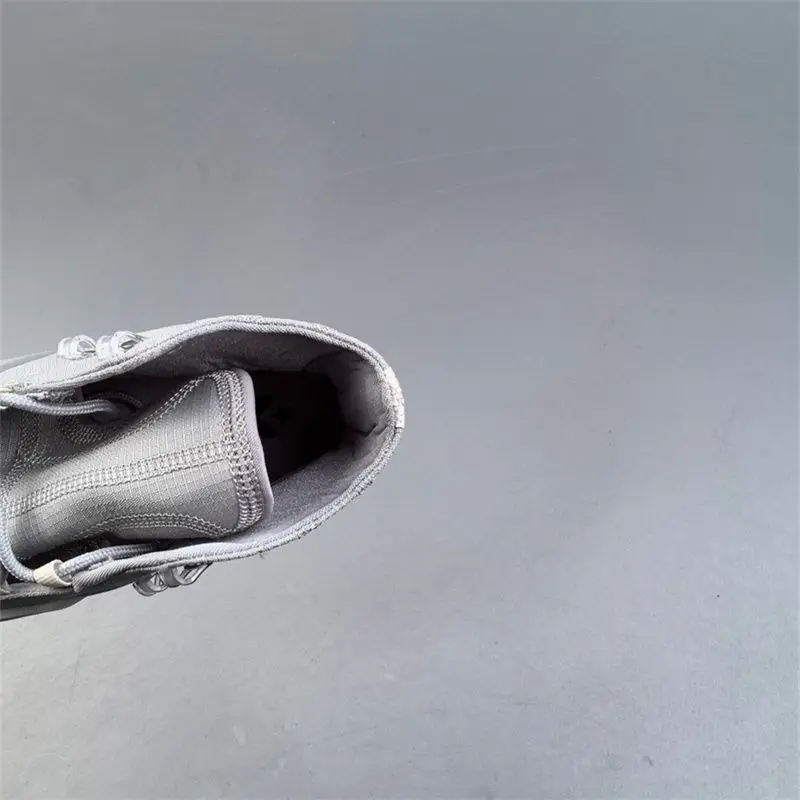 

Simple Professional Mens Hiking Shoes Womens Sneakers Outdoor Running Shoes Climbing Shoes Anti-slip Shock-absorbing Shoes