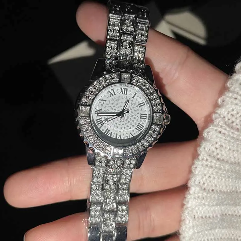 Luxury Full Diamond Watch for Women Elegant Brand Quartz Steel Bracelet Watches Ladies Zircon Crystal Fashion Wristwatch Clock