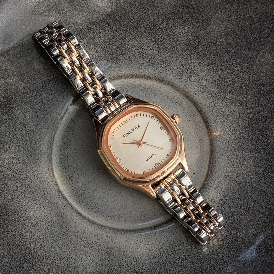 ควอตซ์นาฬิกาสําหรับผู้หญิงนักเรียนสุภาพสตรีนาฬิกาแฟชั่นนาฬิกาข้อมือของขวัญ Reloj Mujer Elegante Reloj De Mujer