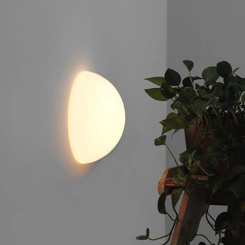 Imagem -03 - Nordic Redonda Vidro Lâmpada de Parede Branco Leitoso Sconces Hidden Base Moon Night Light Corredor Interior Varanda Corredor Stair Lamp