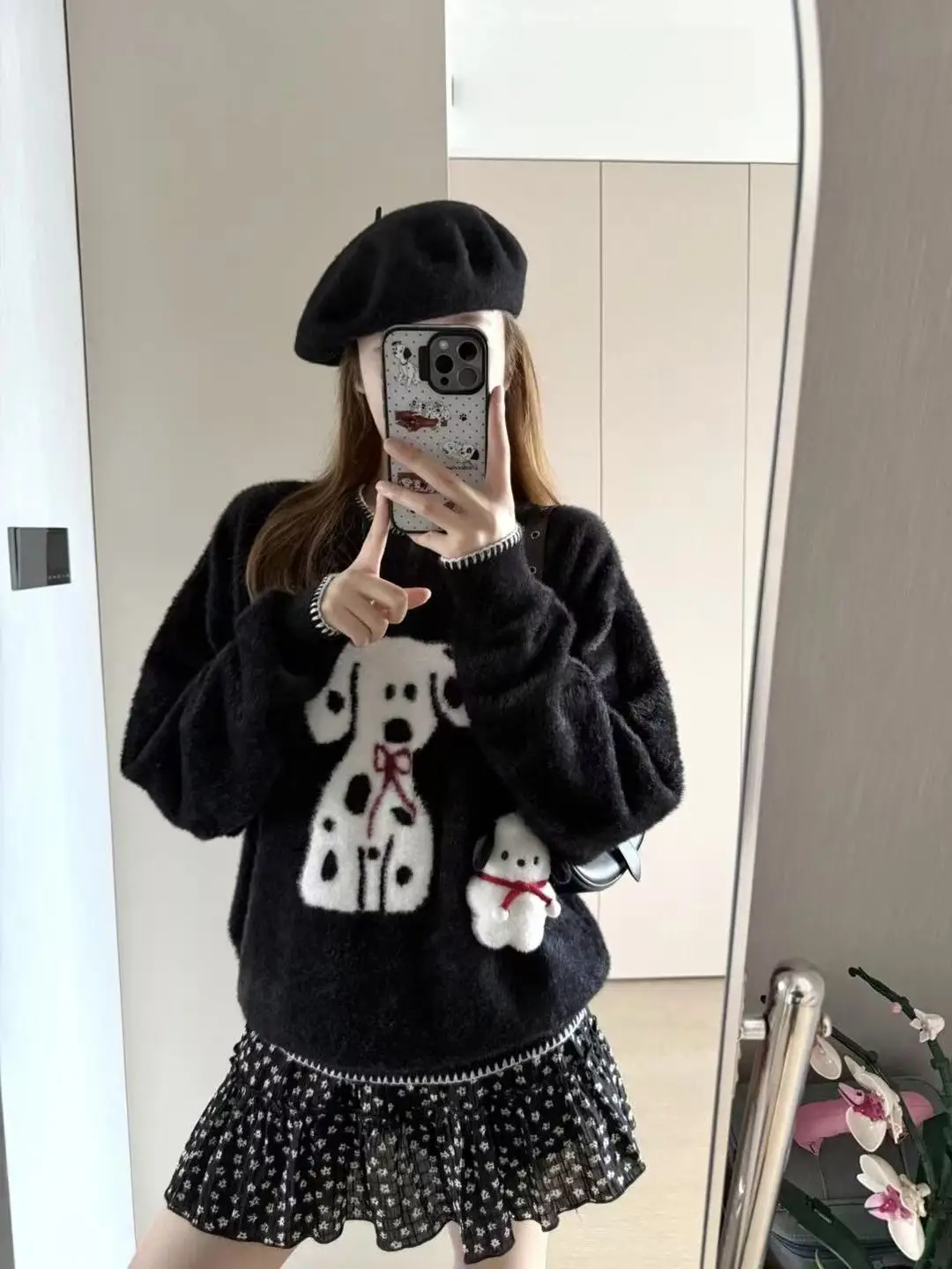 

Loose round Ne Knitted Sweater Bla Hand Sewn Fur Spotted Little Dog Pattern Soft Cozy Commute Sle Women's Top