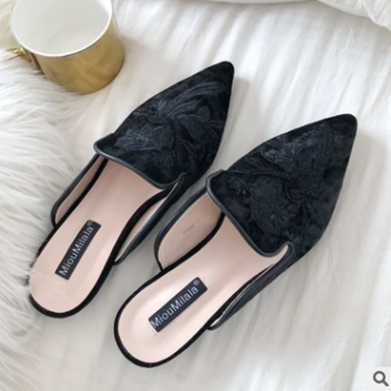 Ladies Embroidery Flowers Slides Closed Toe Slippers Summer Breathable Black Brown Plus Size 35-41 Women Flats 2022 New Arrival