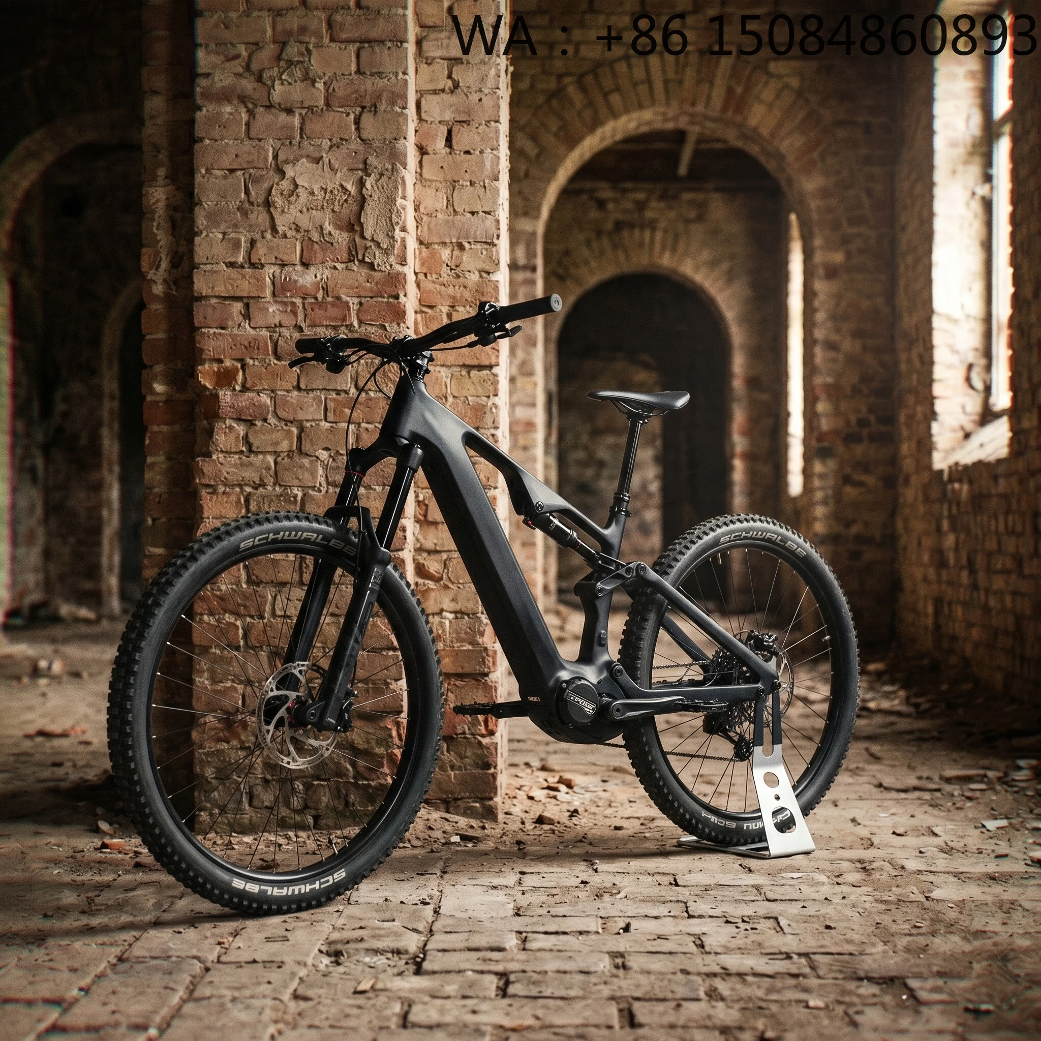 VTT en carbone de 29 pouces, matériau en fibre de carbone, cadre à suspension intégrale, vélo électrique tout-terrain personnalisé en usine