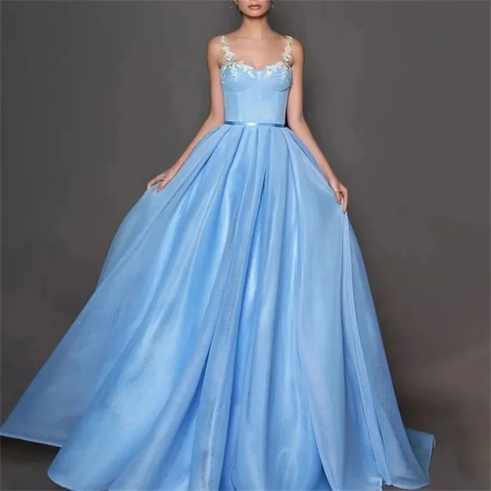 

Lily Blue A Line Long Party Dresses Appliques Spaghetti Strap Vintage Night Dresses Tulle Celebrity Dresses vestidos de fiesta