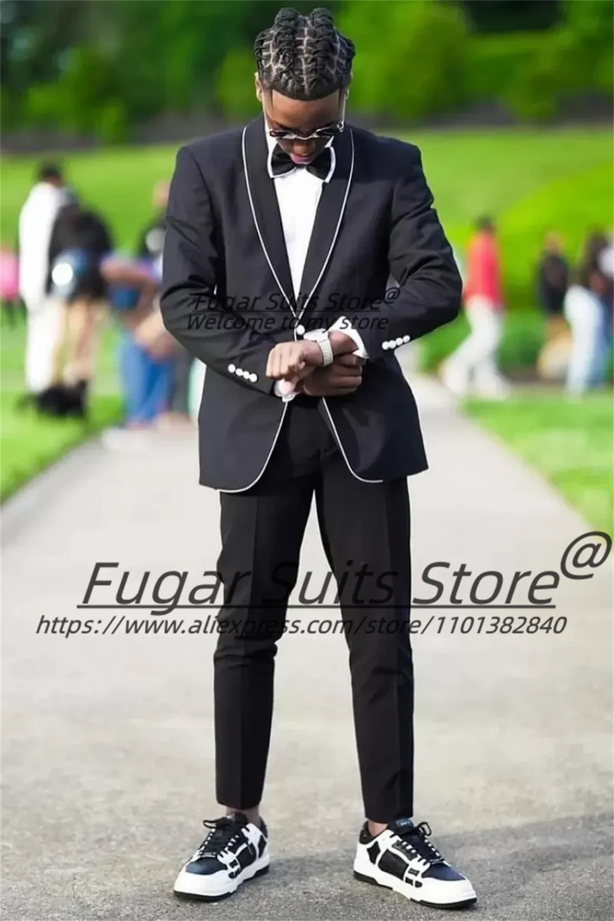 

Handsome Black Groom Wedding Tuxedos Elegant Male Blazers Slim Fit Shawl Lapel Men Suits 2 Pieces Sets Casual Costume Homme