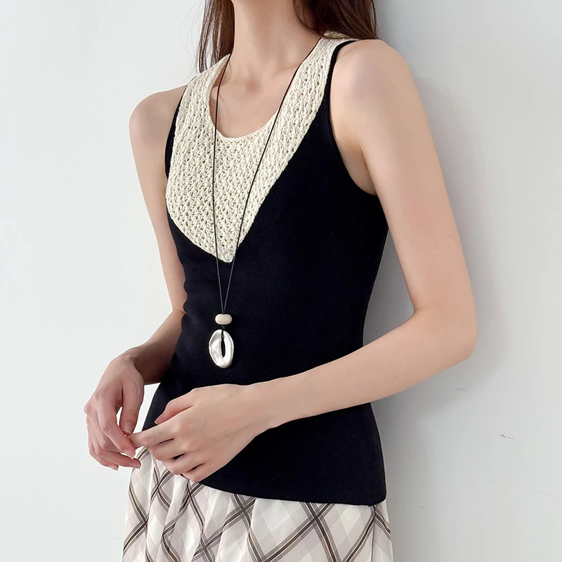 Stylish Sexy Hollow Out Tank Tops Vest Fashion Sleeveless Slim-fit Waistcoat Female 2025 New Summer Camisoles