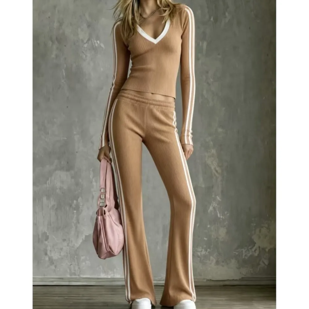 Fashion V Neck Color-blocked Striped Pit-flared Trousers Women 2-piece Set Autumn Casual Sports T-shirt Long-sleeved Female Suit