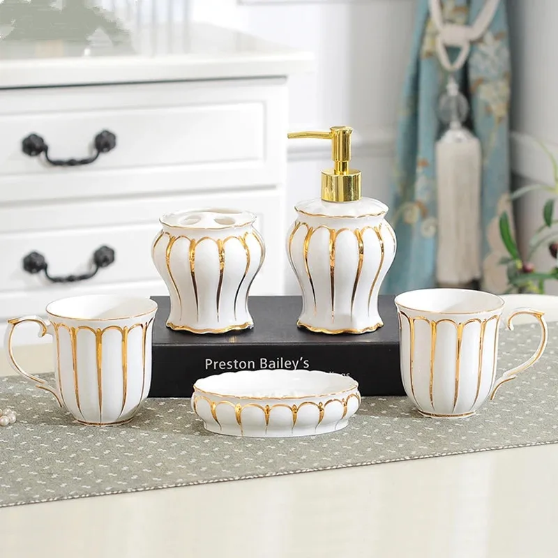 

European-style Luxury Bathroom Supplies Gold White Ceramic Toothbrush Holder/mouthwash Cup/lotion Bottle/bathroom Decoration