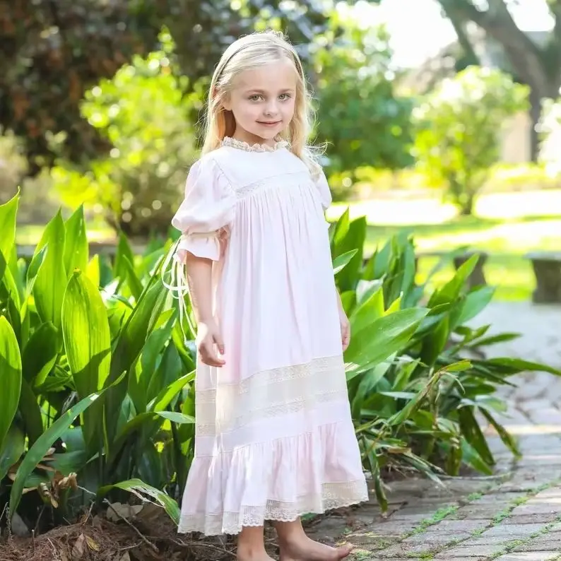 Short Sleeve Lace Pink Elegant Flower Girl Dress for First Communion Dresses for Wedding Parties Cute High Neck Birthday Gown