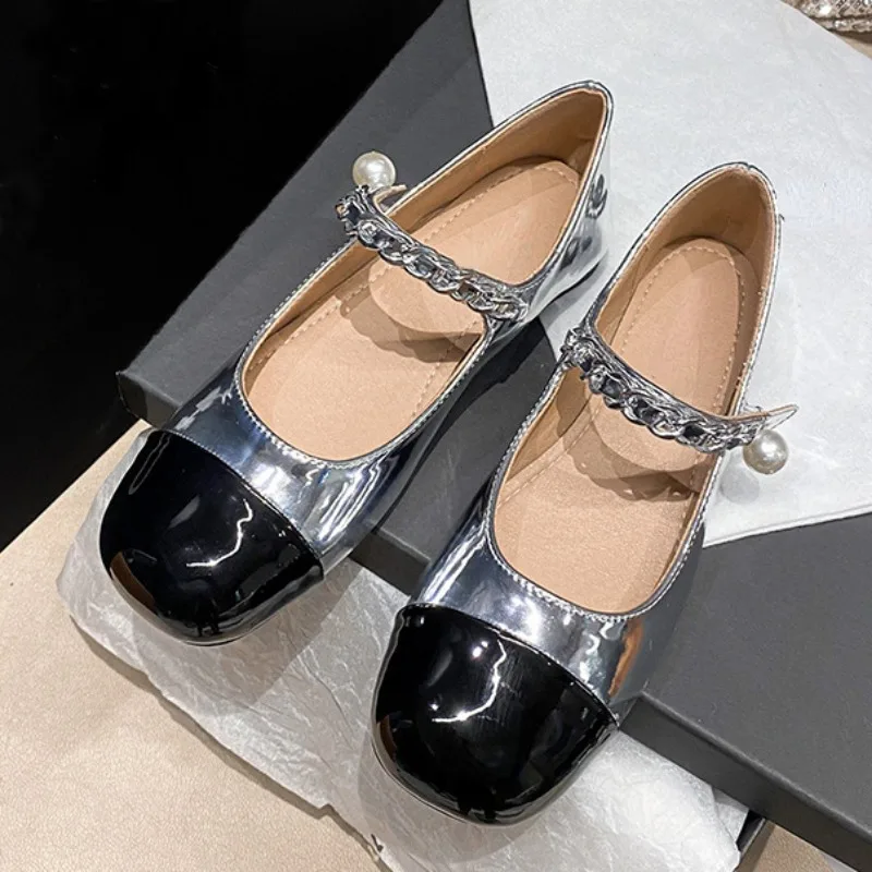 Designer de luxo feminino mary jane sapatos elegante pérola brilhante dedo do pé quadrado calçados tamanho grande 2024 outono salto baixo senhoras bombas