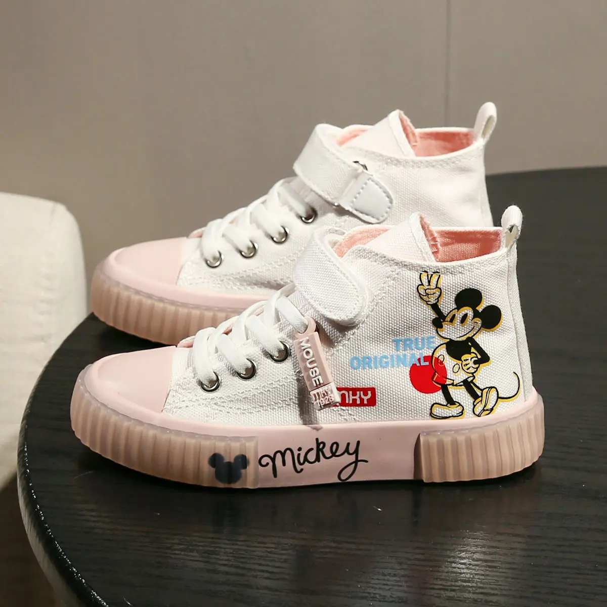 Mickey Mouse Children's High-top Canvas Shoes Fashion Cute Cartoon Pattern Boys and Girls Casual Sneakers Breathable