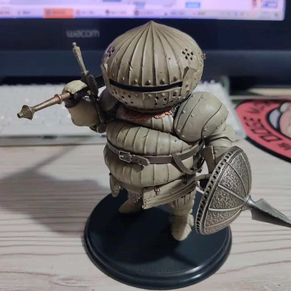 Dark Souls Figure Catarina Of Siegmeyer Action Figure Pvc Statue Collection Model Toys for Children Gifts view 4